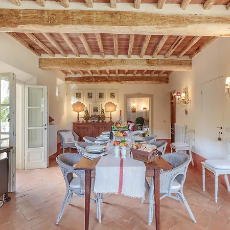Label, When Creativity Meets Style In Endless Romanticism Villa *