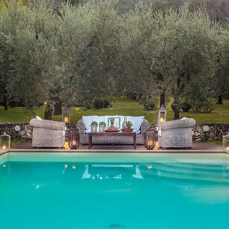 Villa Label, When Creativity Meets Style In Endless Romanticism Carignano (Tuscany)
